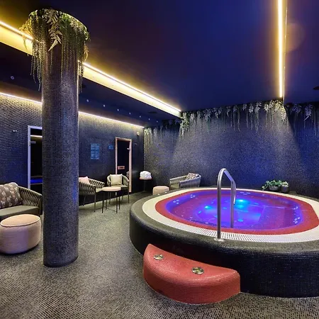 Verno House Budapest, Vignette Collection By Ihg Otel 5*