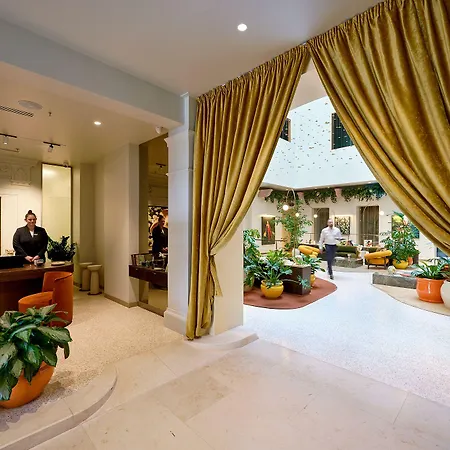 Verno House Budapest, Vignette Collection By Ihg Hotell 5*